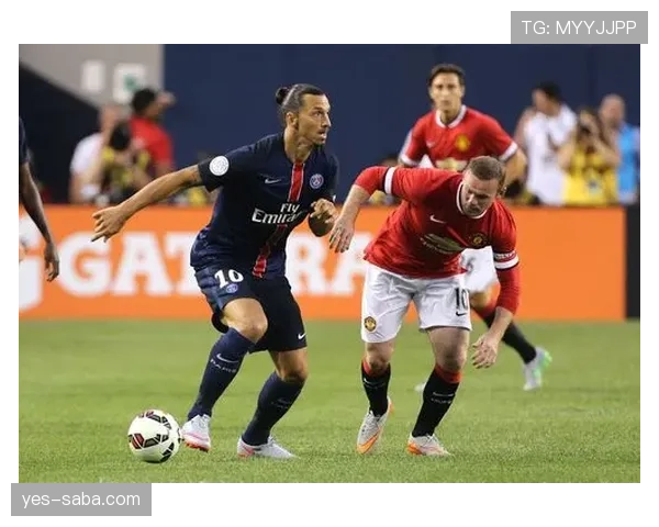 伊布与鲁尼锋线进攻模式如何从单点驱动转向多点协同？